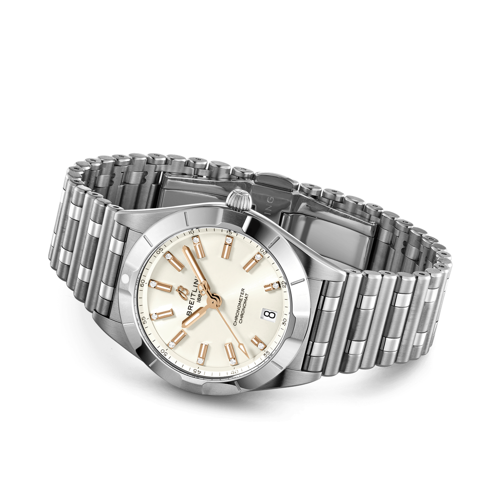 a77310101a3a1-chronomat-32-rolled-up_e403200e-f91a-4423-bc72-ffdeb68f83d0.png