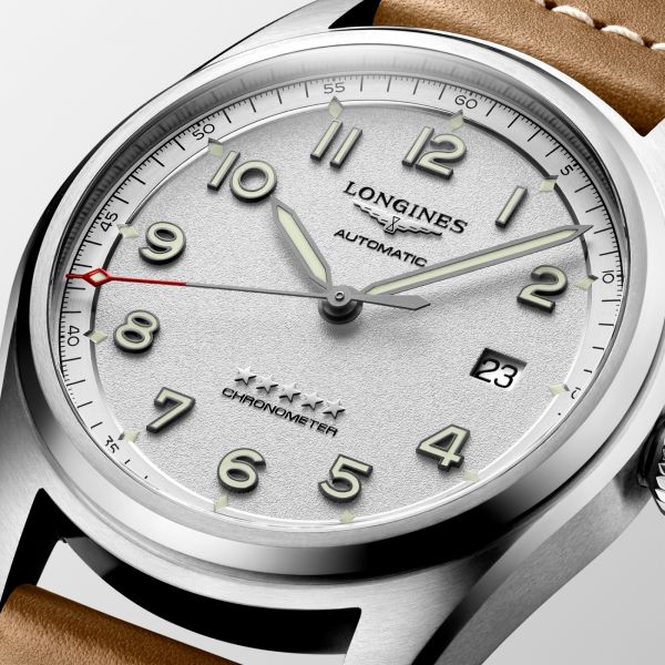 longines-spirit-l3-810-4-73-2-detailed-view_29c0023c-0ffb-4227-b1a9-4c26484b0d4b.jpg