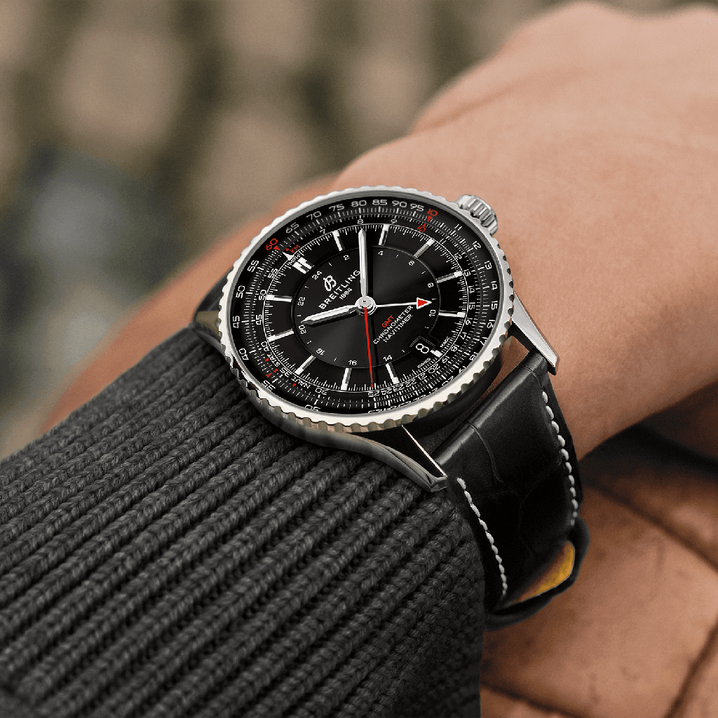 navitimer-41-gmt-a32310251b1p1-black-leather-wrist-shot-ecom_6da12e6e-1e95-408c-aaab-9d60c367bf77.png