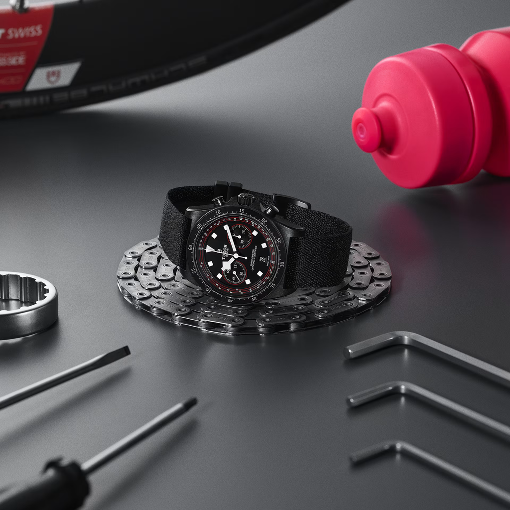tudor-m25827kn-00013_d94ed5e0-f47d-4b00-ab13-5a9b90858d9f.png