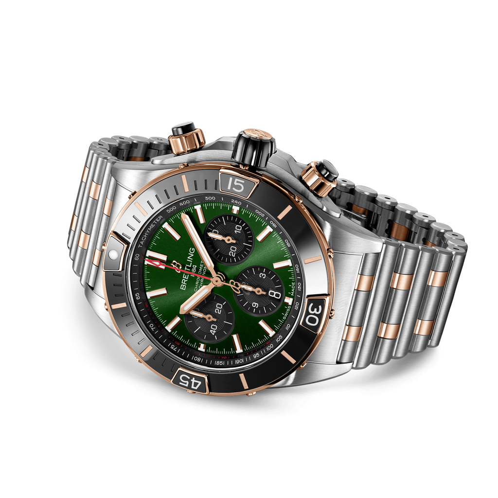 ub0136251l1u1-super-chronomat-b01-44-rolled-up_2fb6ebf8-7a80-4ba9-b3bf-fa117a344db4.png