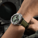 ab0147101l1x1-avenger-b01-chronograph-44-on-wrist_788c152f-0997-431d-8960-95053108aedd.png