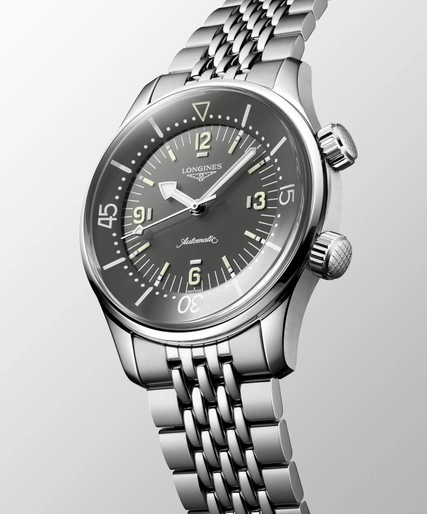 longines-legend-diver-l3-764-4-99-6-bottom-detailed-view-1662x2000-53-1726053607_4cc6e673-a0b7-4677-a174-72d59f7ddc02.png