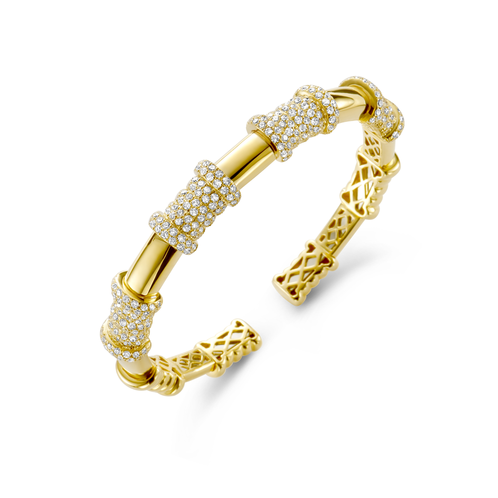 Bangle with diamonds