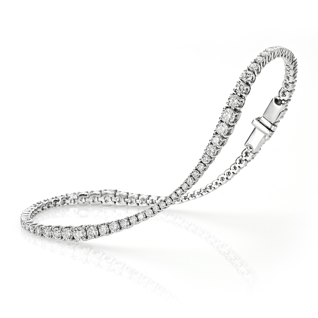 Flow Bracelet in White Gold with Diamonds