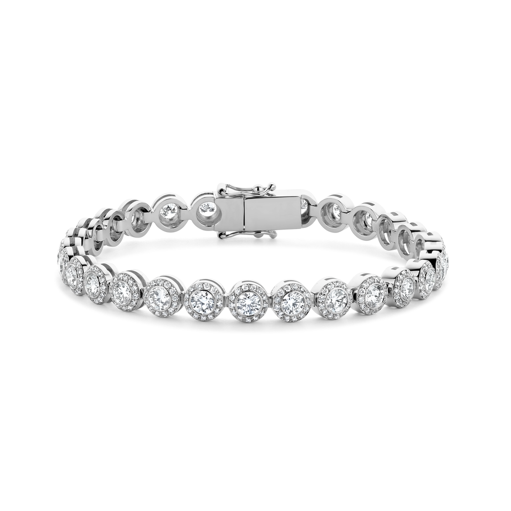 Whitegold tennis bracelet with diamonds