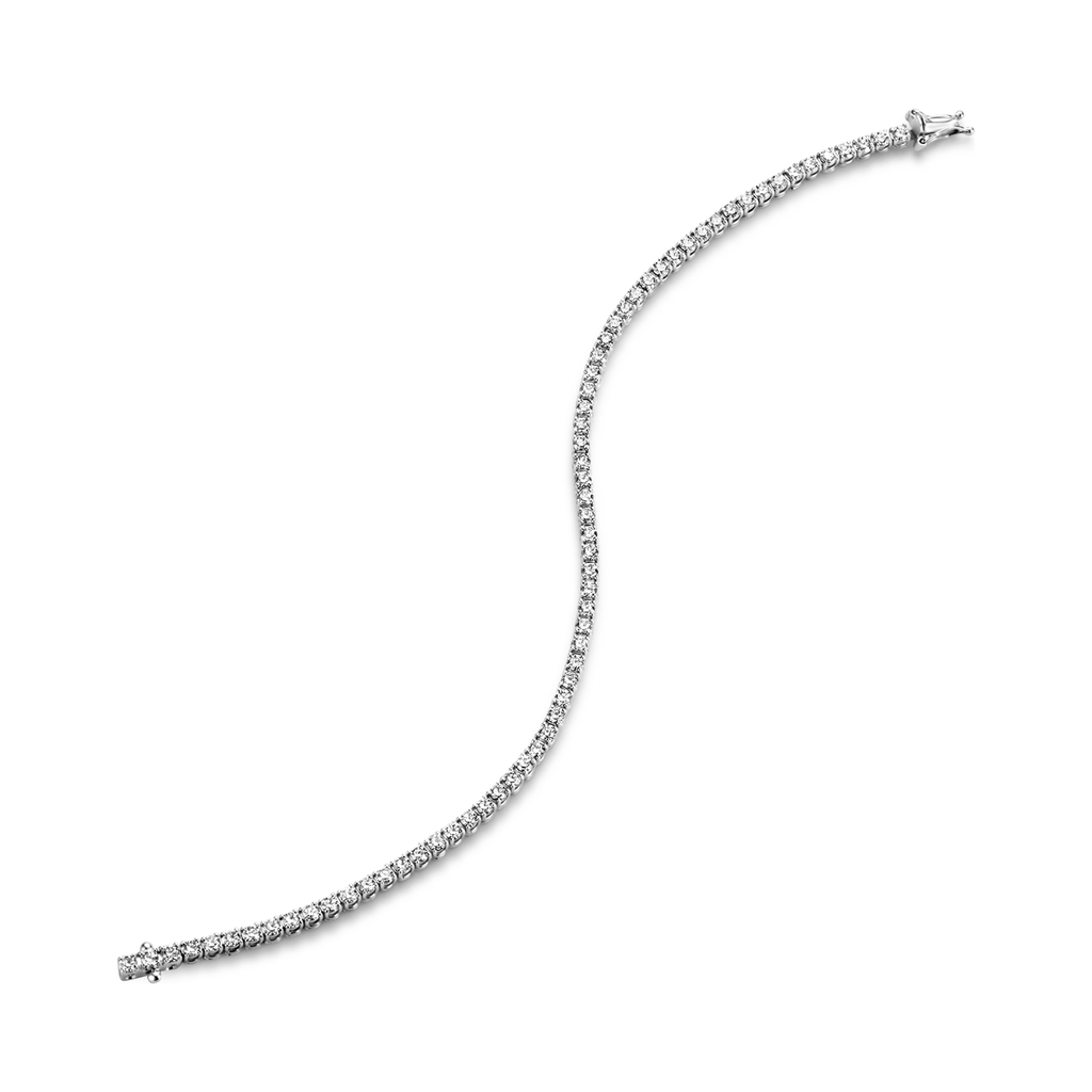 White gold tennis bracelet with diamonds