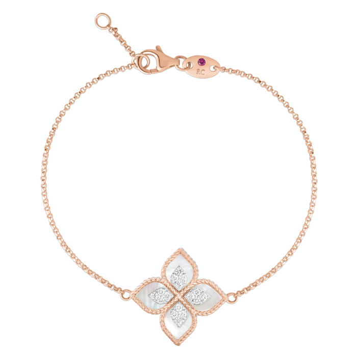 Princess Flower bracelet in Pink Gold with Mother-of-pearl and Diamonds.