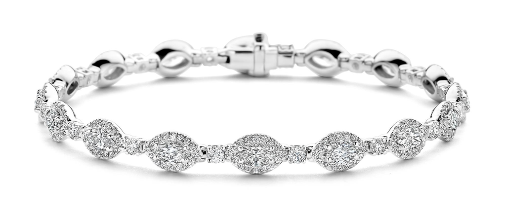 Whitegold tennis bracelet with diamonds