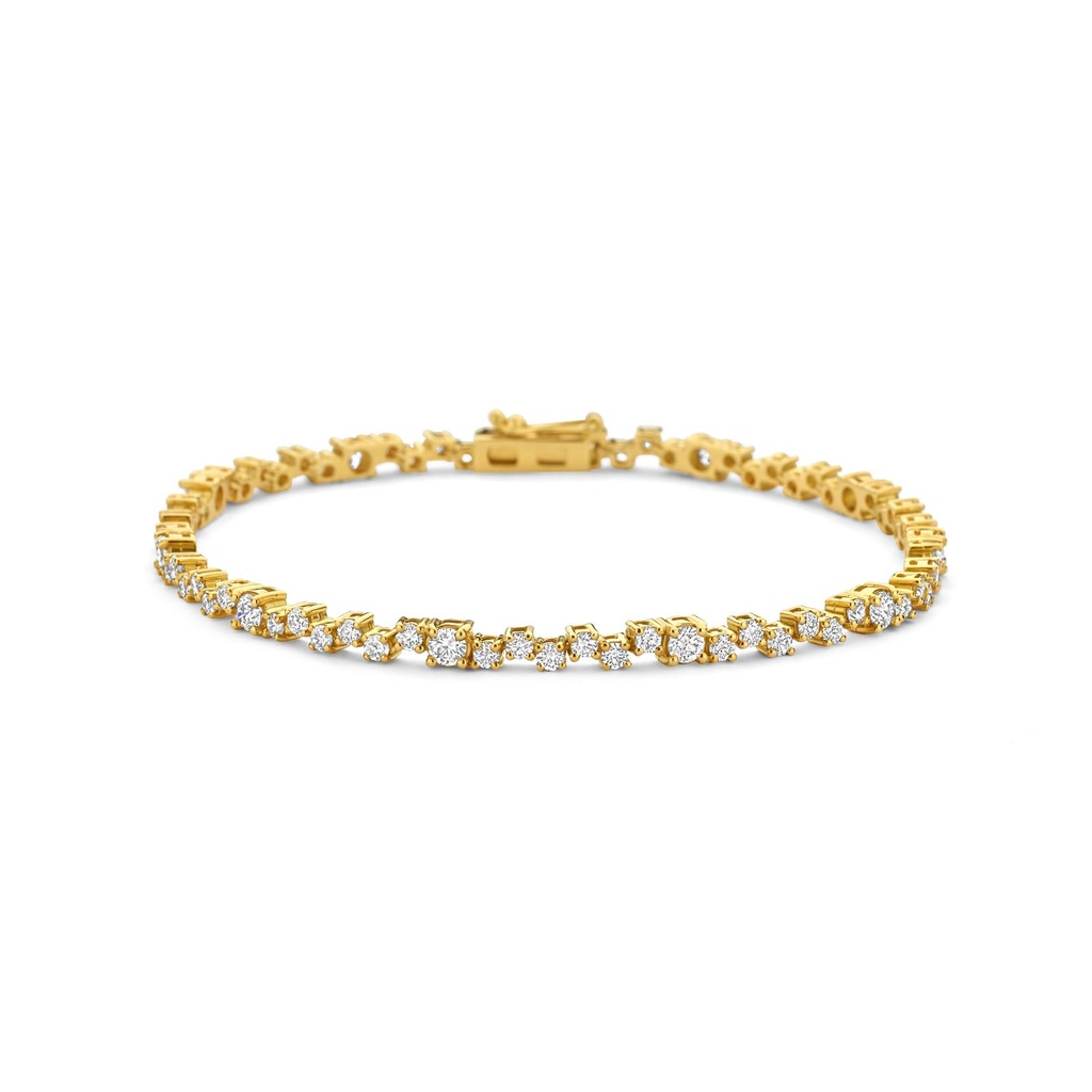 Yellow gold tennis bracelet with diamonds
