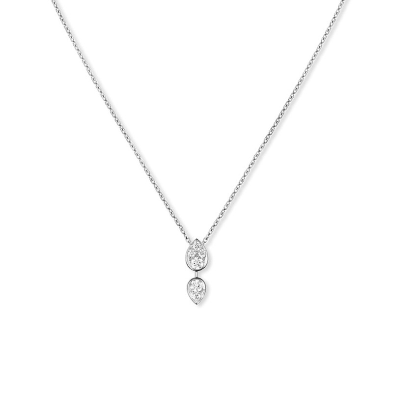 Joséphine Ronde d'Aigrettes pendant in white gold, set with brilliant-cut diamonds.