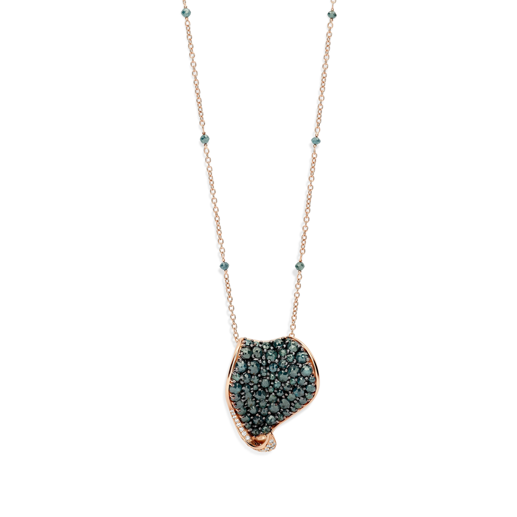 Ninfea necklace with diamonds
