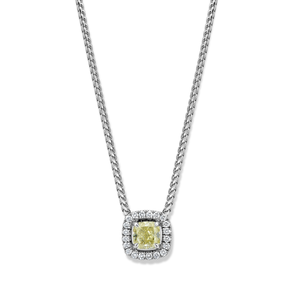 Whitegold pendant with diamonds