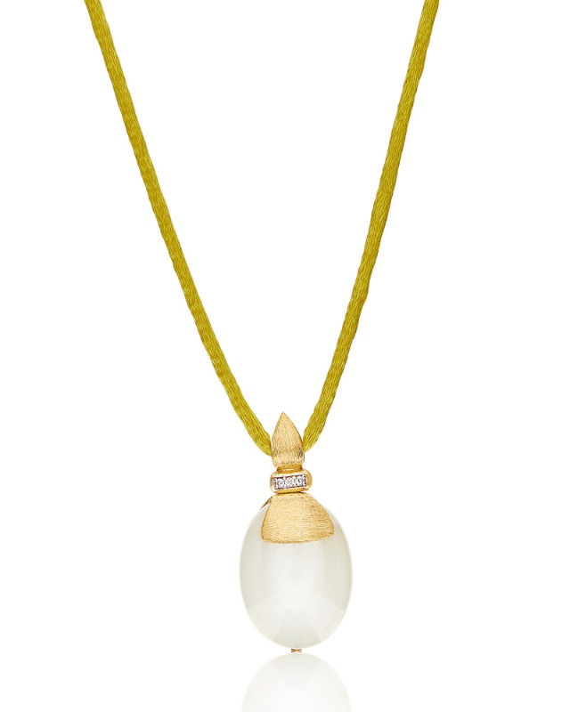 Amuleti White Desert Pendant