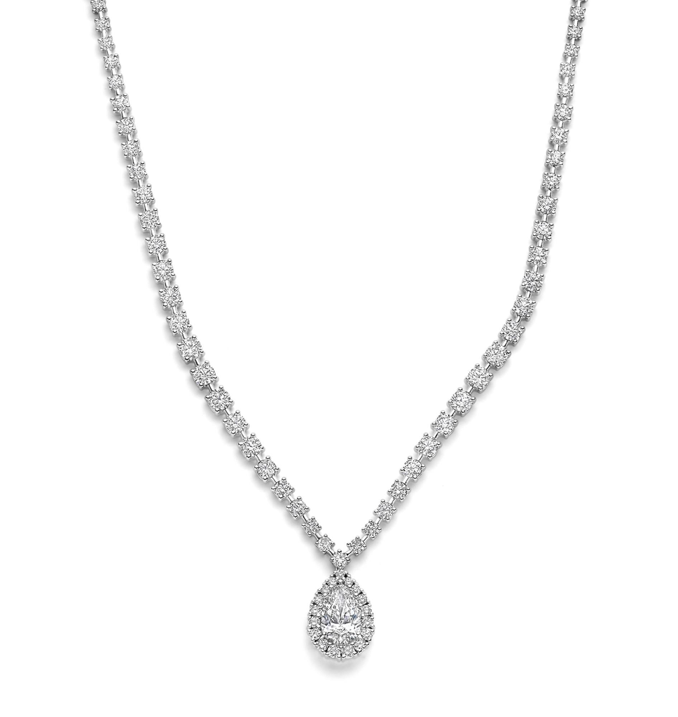Whitegold necklace with diamonds