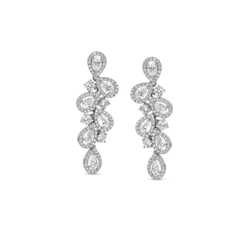Earrings with pears and brilliants