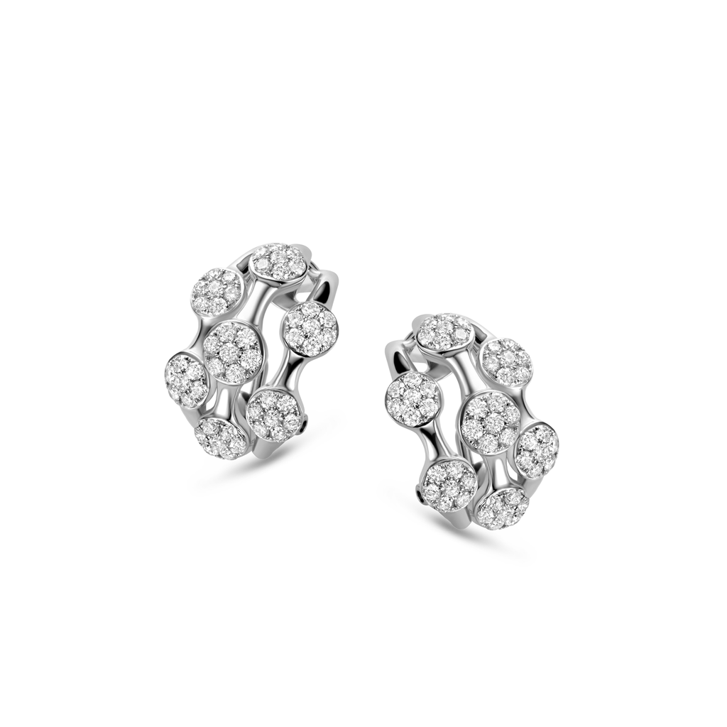 Earrings with diamonds