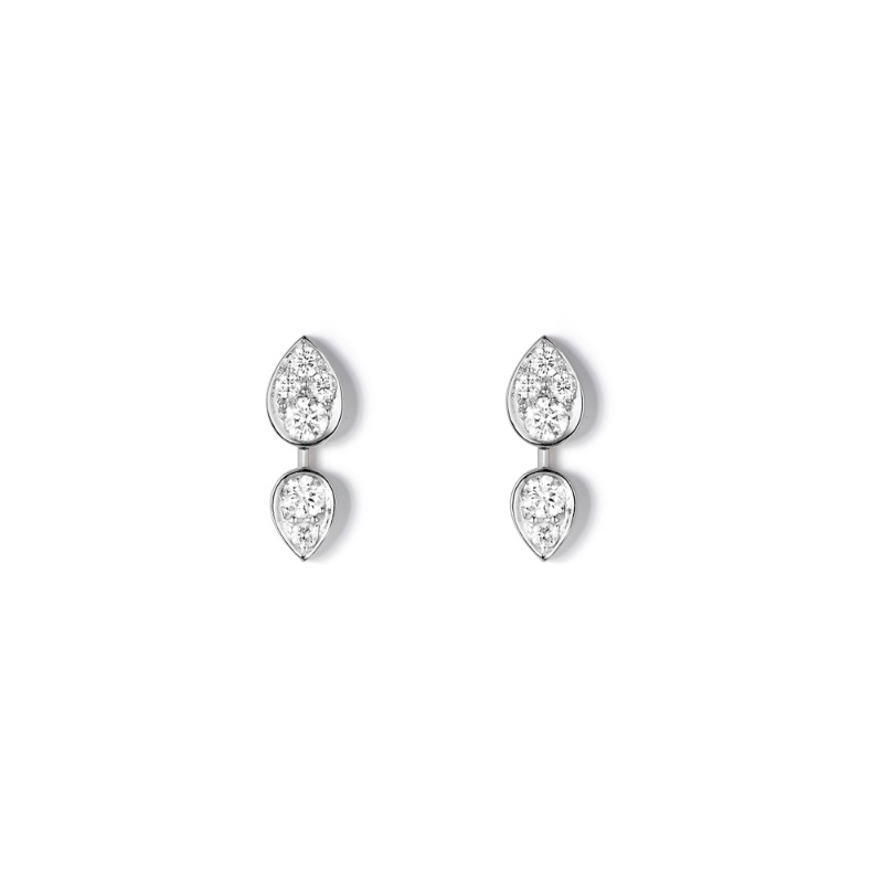 Joséphine Ronde d'Aigrettes earrings in white gold, set with brilliant-cut diamonds.