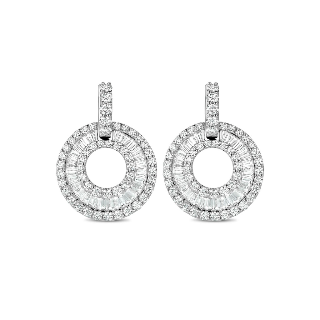 Earrings White Gold set with Brillants and baguettes diamonds