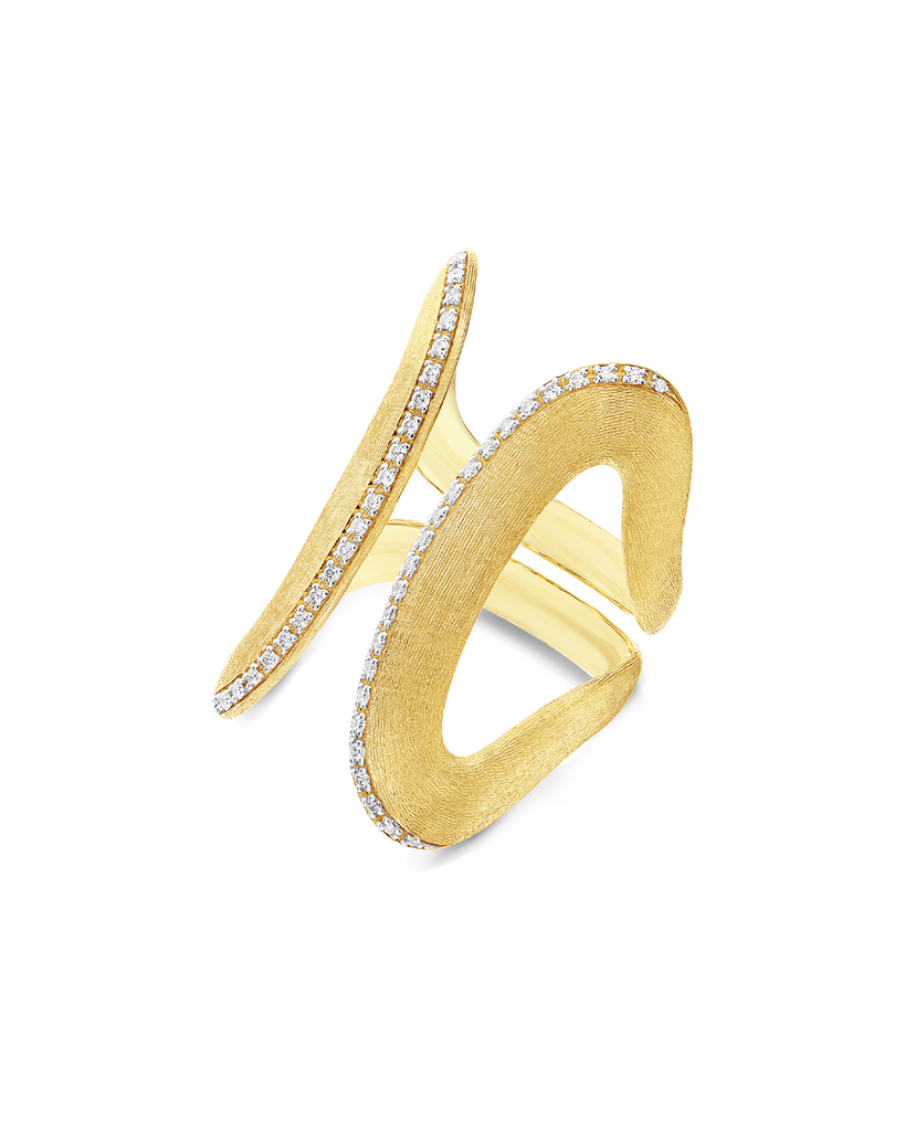 Libera ring in yellow gold with diamonds