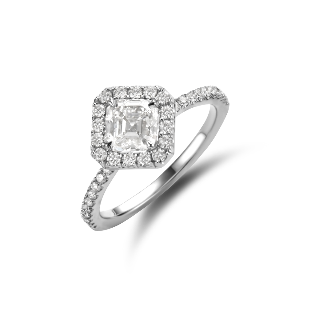 Whitegold solitaire with diamonds