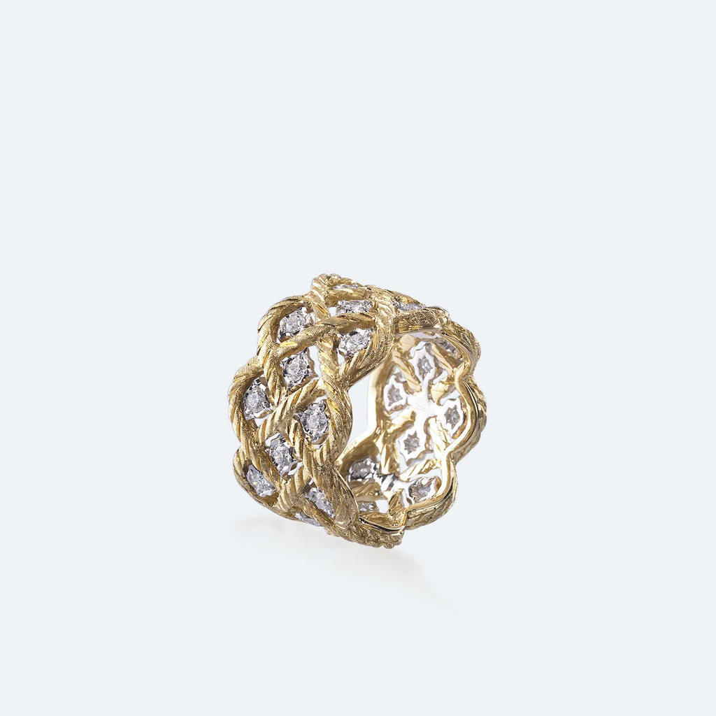 ring etoilée yellow gold set with diamonds