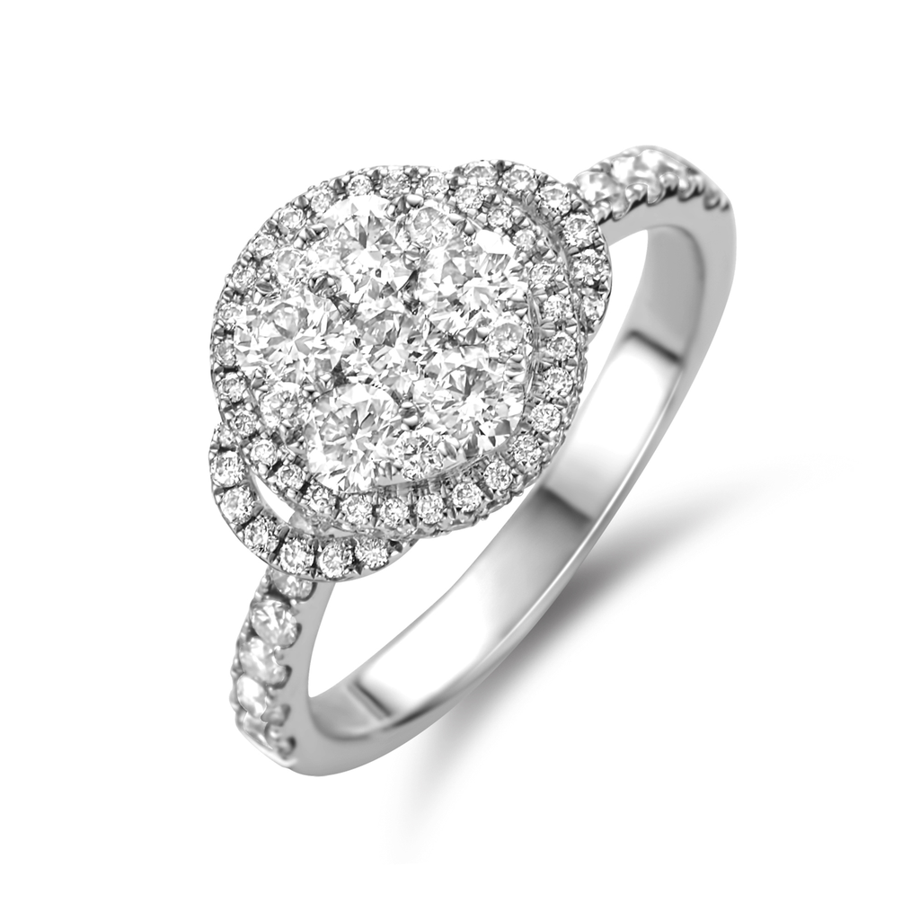 Ring with diamonds