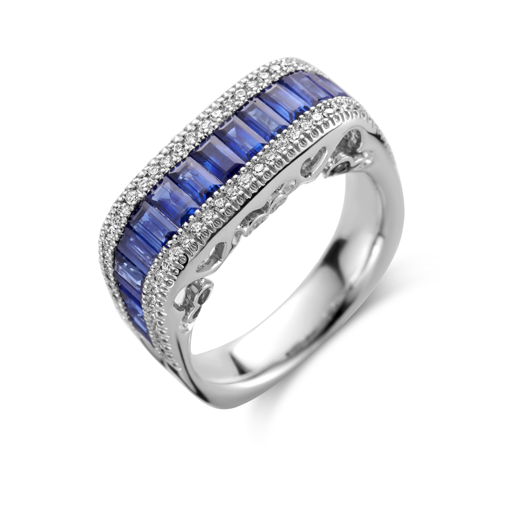 Ring White Gold set with Diamonds and Sapphire