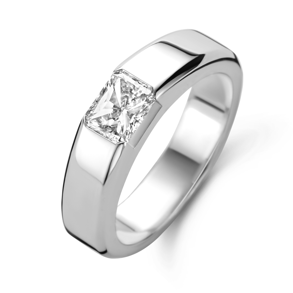 Ring white gold emerald cut