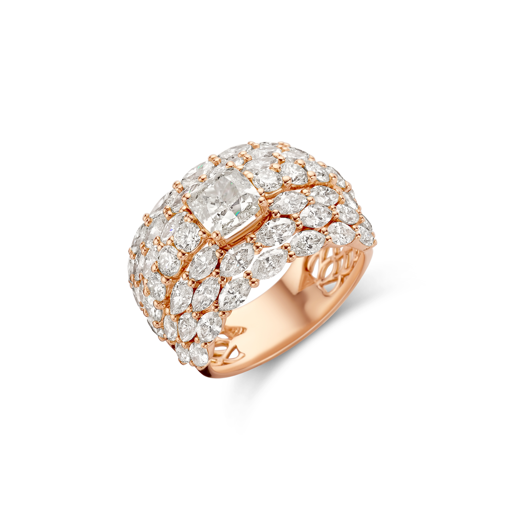 Ring with yellow diamonds