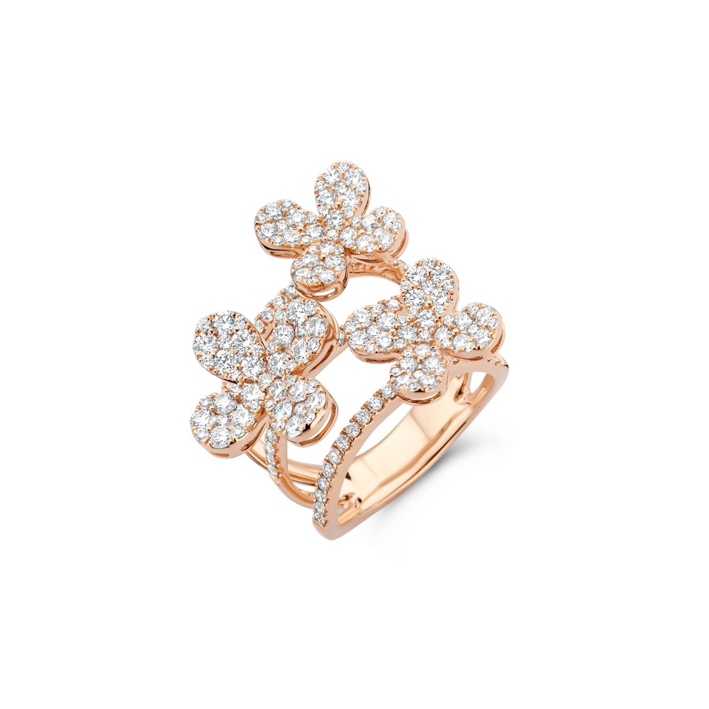Ring in Pink Gold set with diamonds