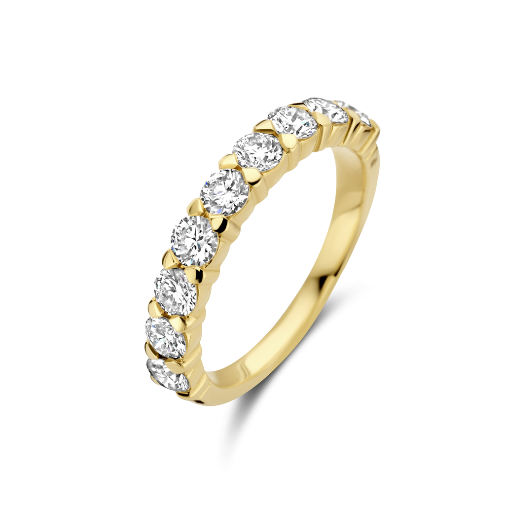 Wedding band with diamonds