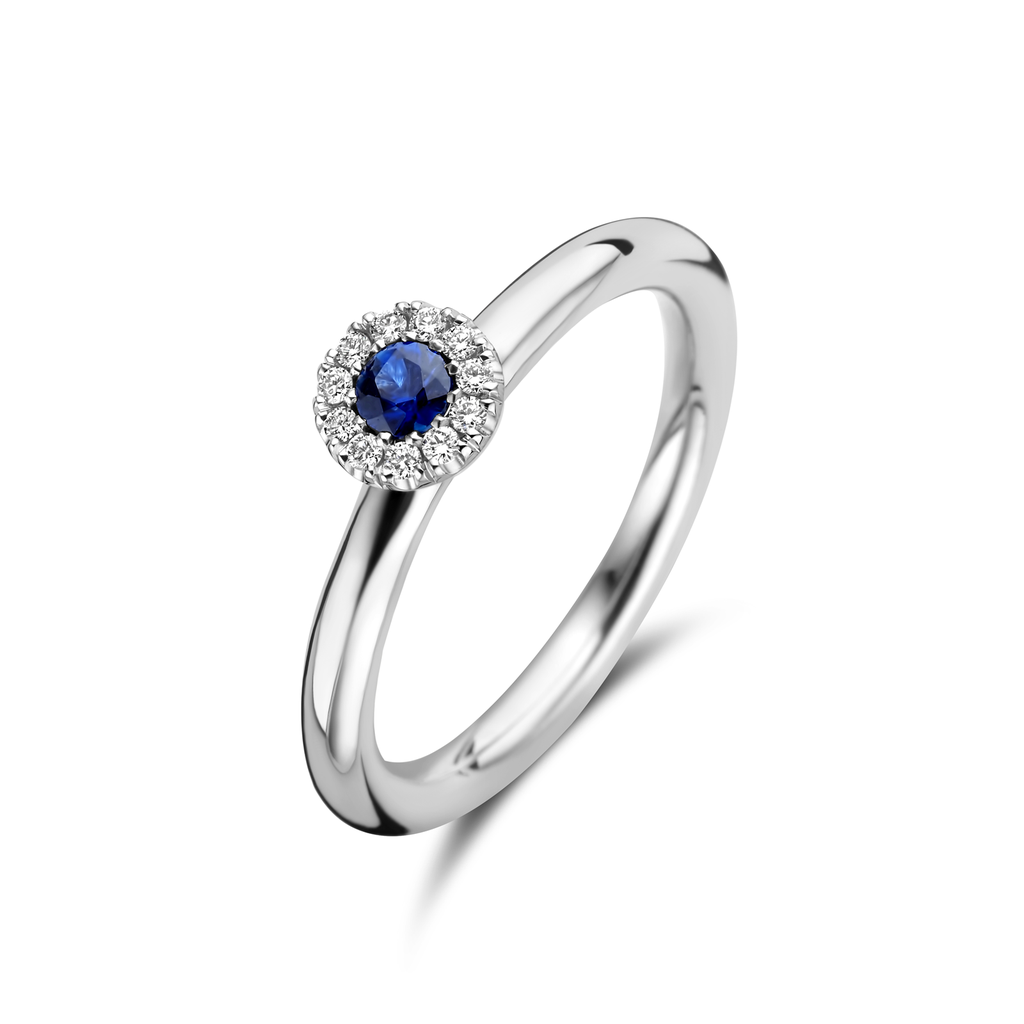 Whitegold ring with saphire and diamonds