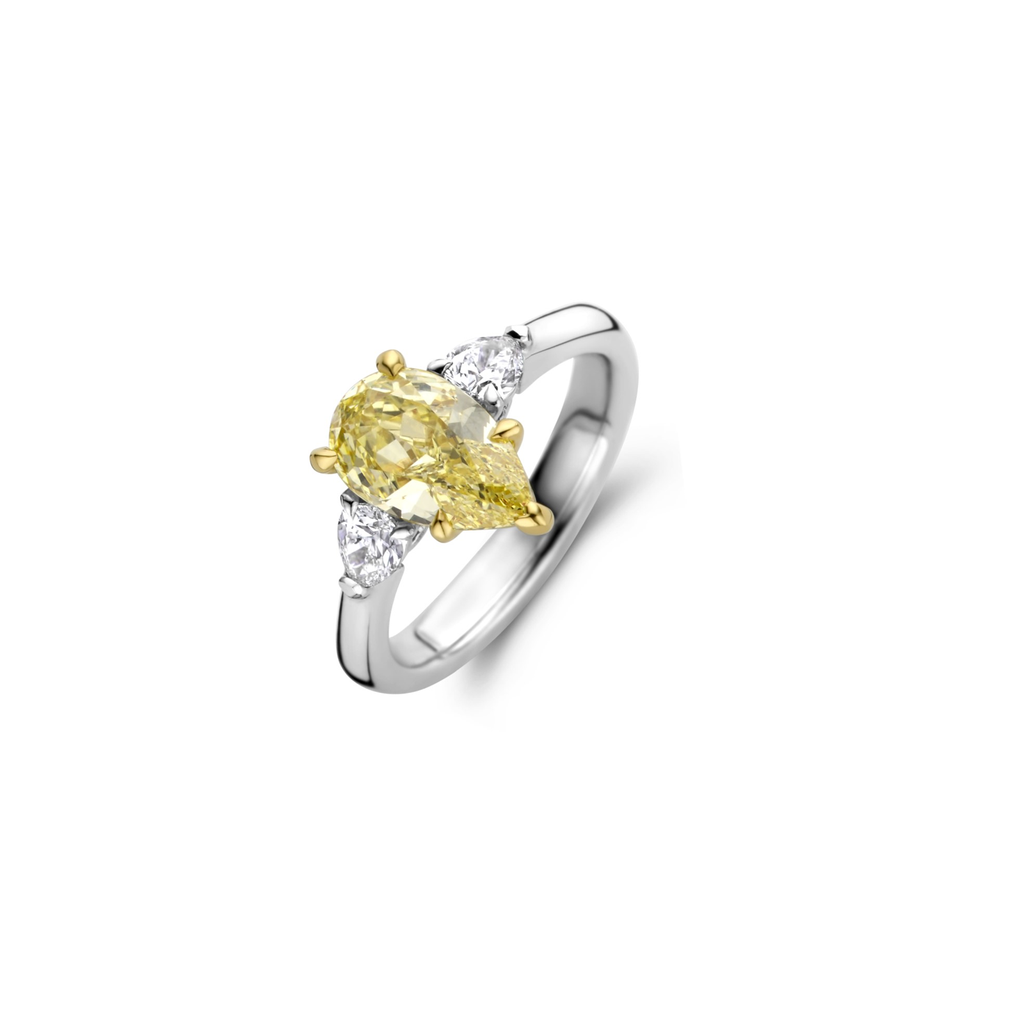 White and yellow gold ring with diamonds
