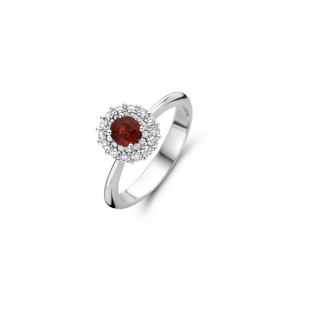 White gold ring with ruby and diamonds