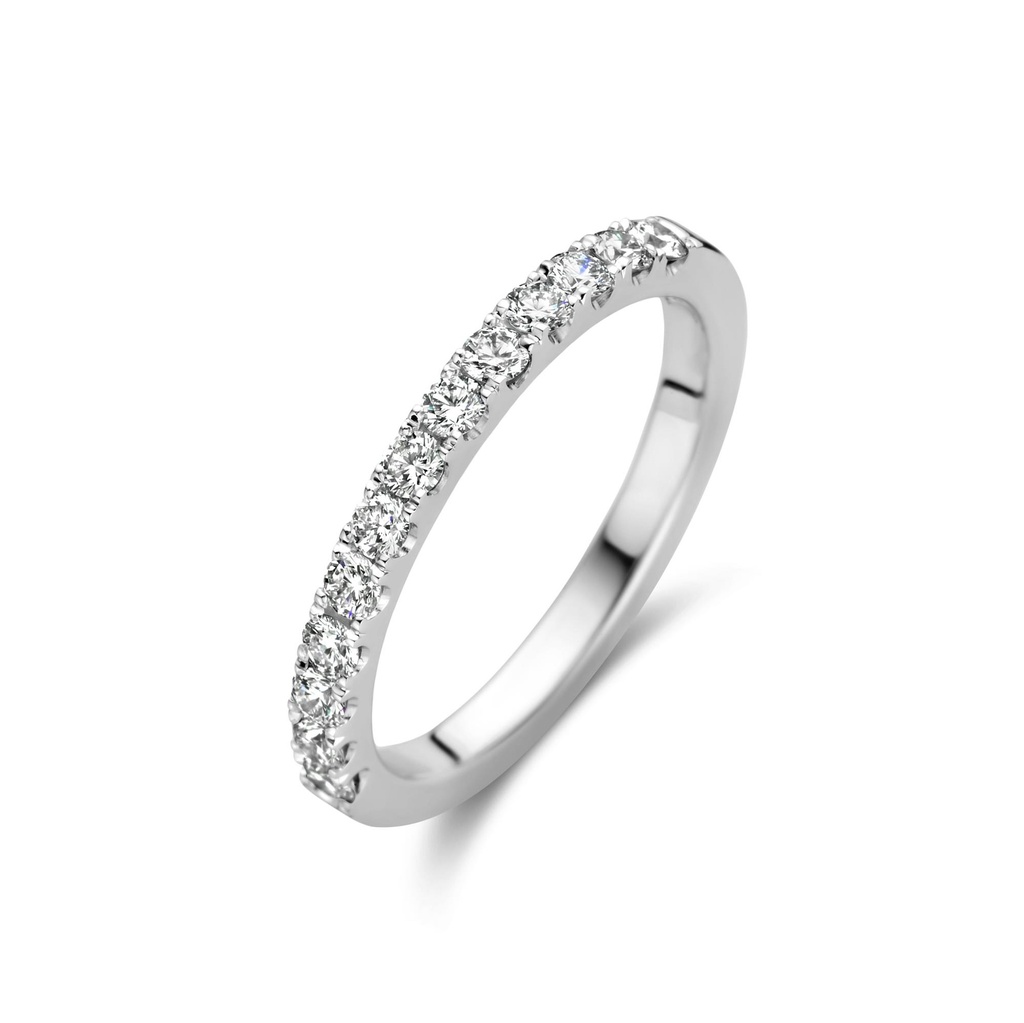 Wedding band with diamonds