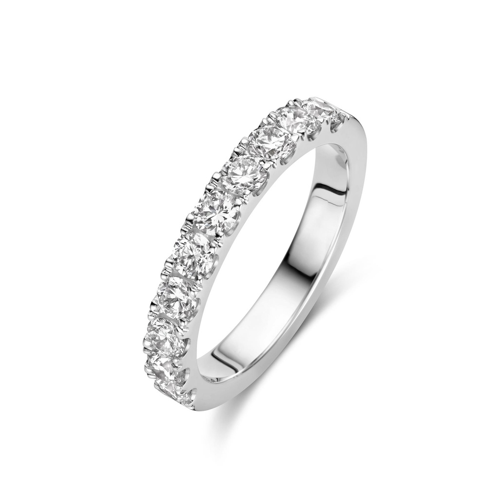 Wedding band with diamonds