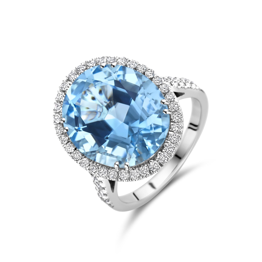Whitegold ring with diamonds and aquamarine