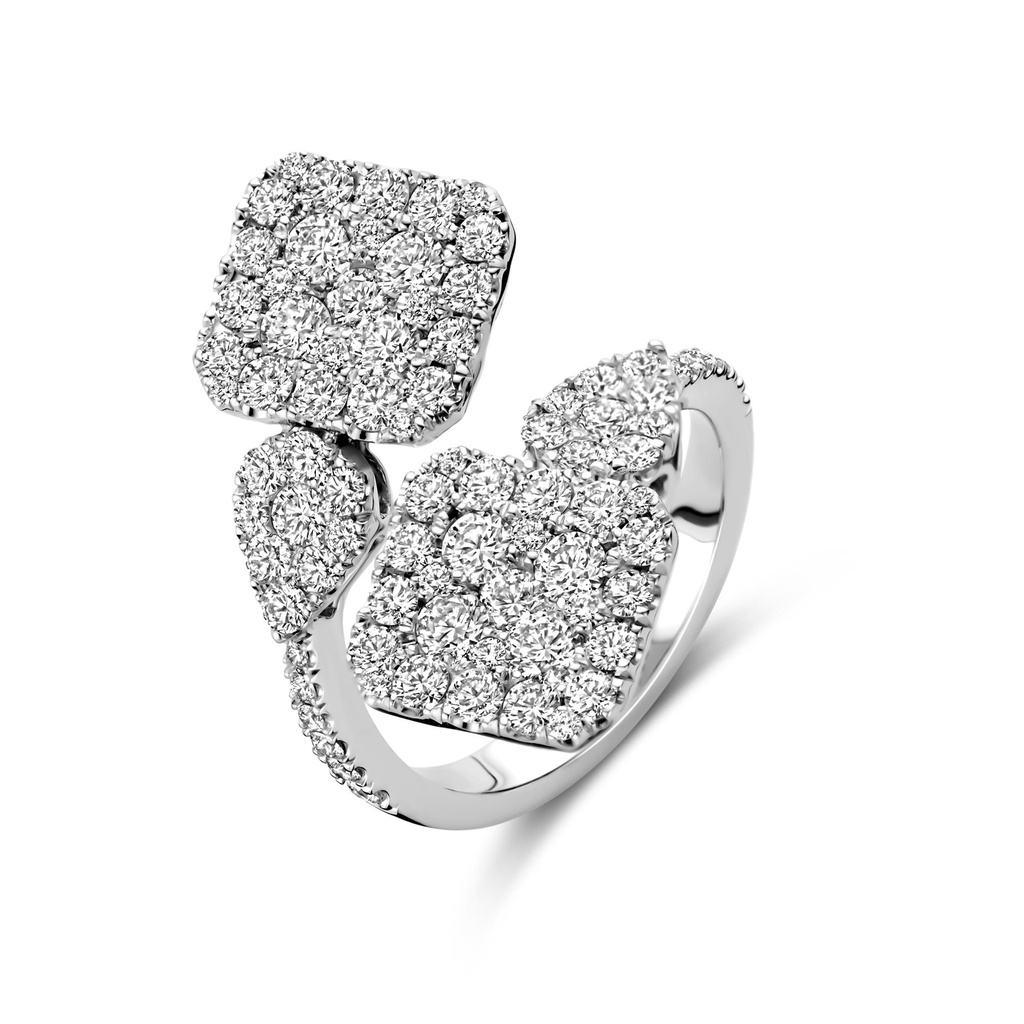 Whitegold ring with diamonds