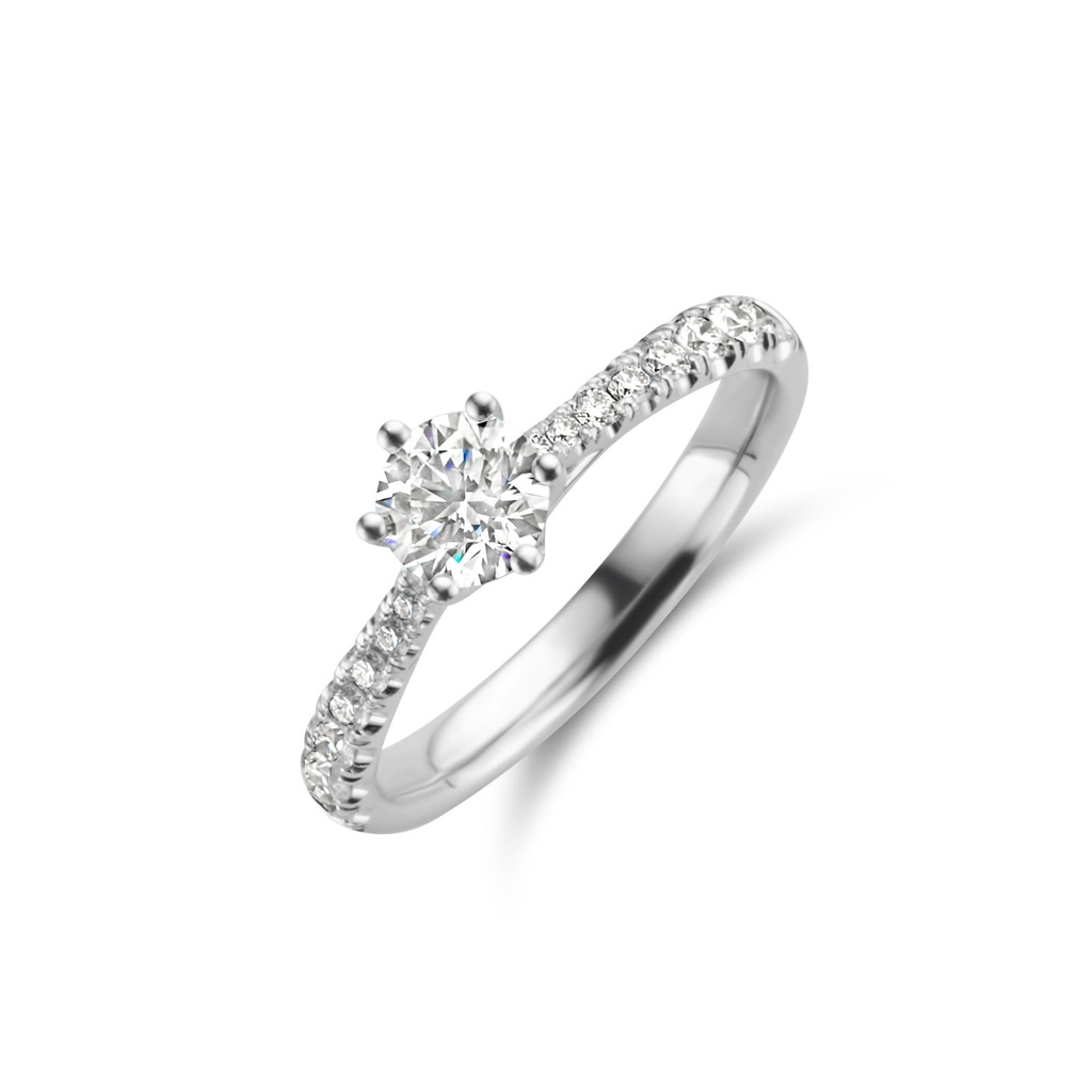 Whitegold solitaire with diamonds