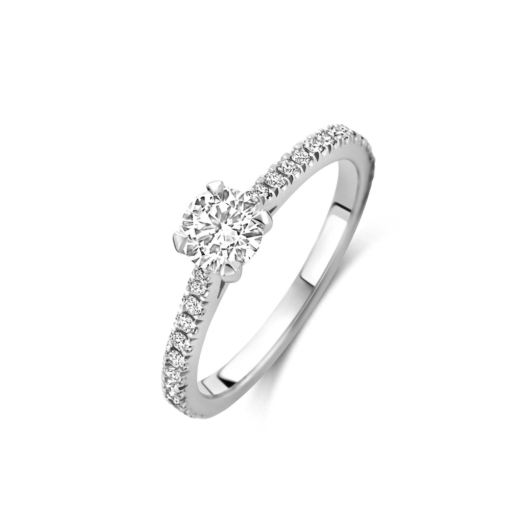 Whitegold solitaire ring with diamonds
