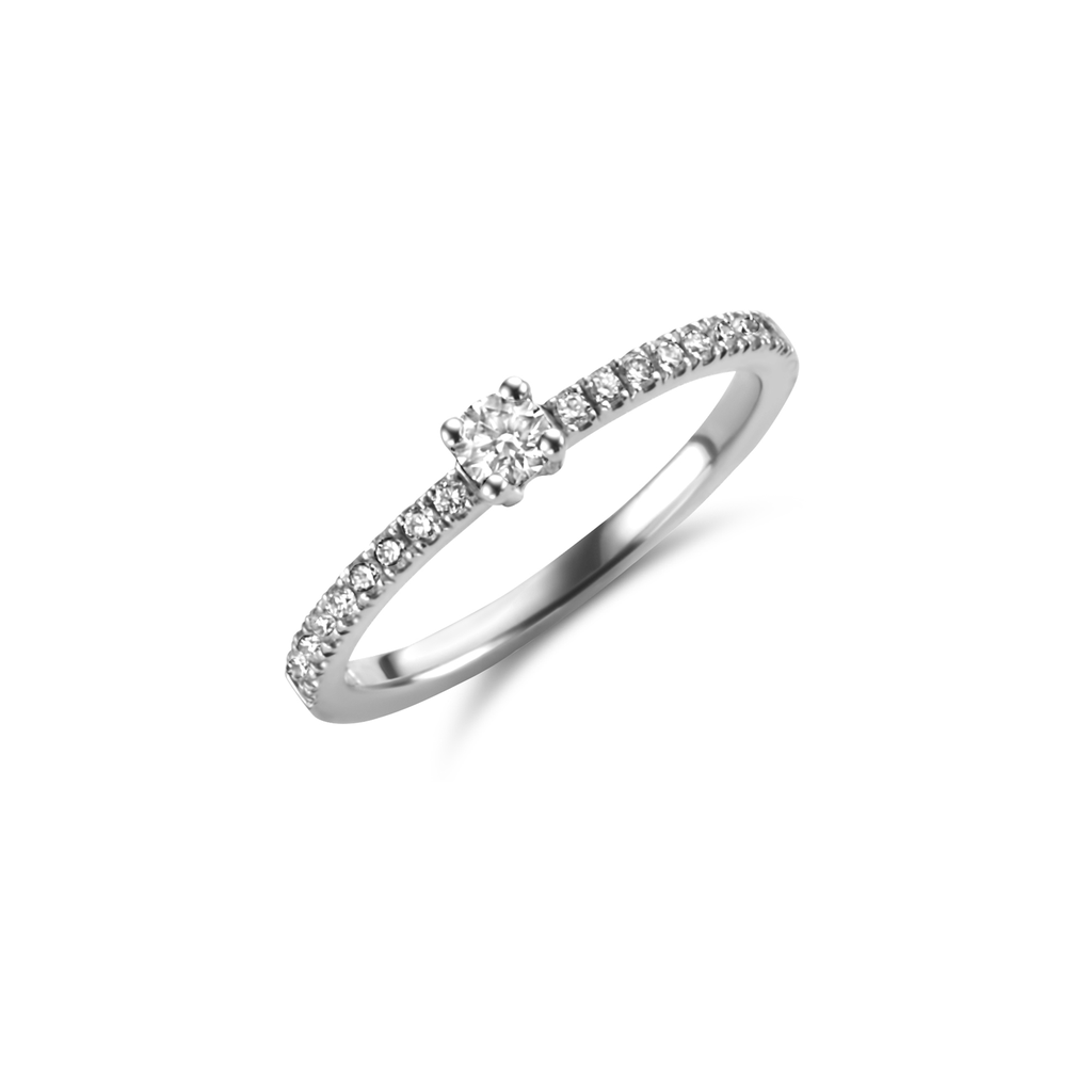 ring white gold solitaire