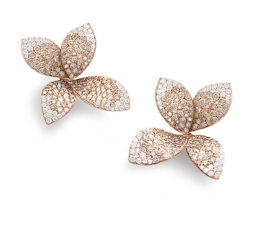  Pasquale Bruni - Giardini Segreti Medium Flower Earrings in Pink Gold with White and Champagne Diamonds
